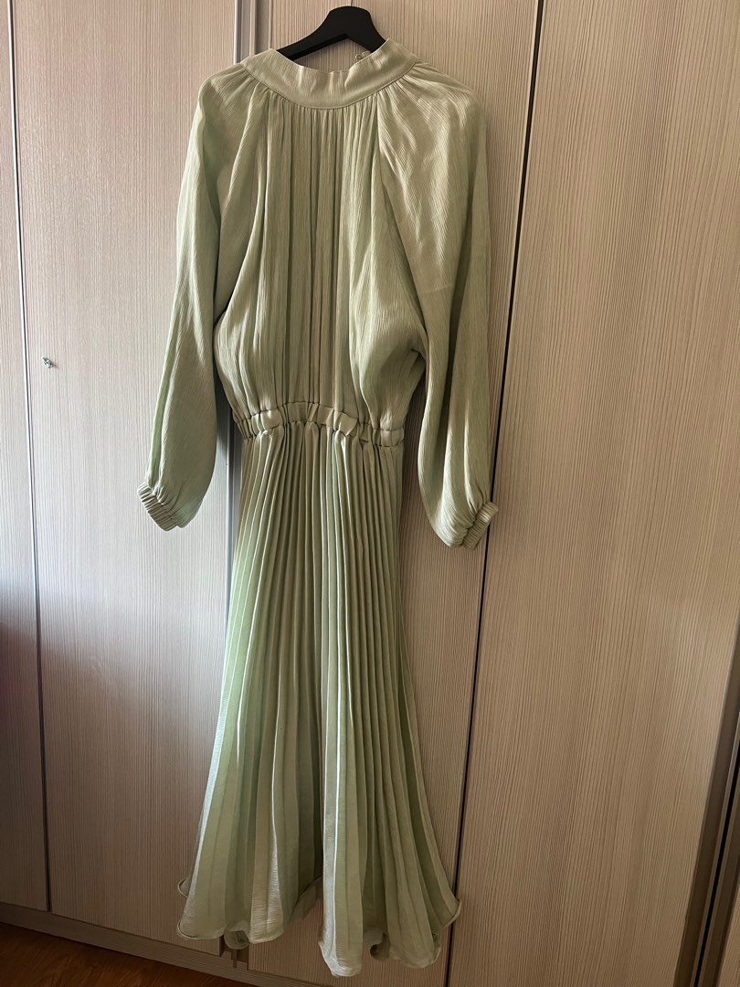lilit pleated shawl