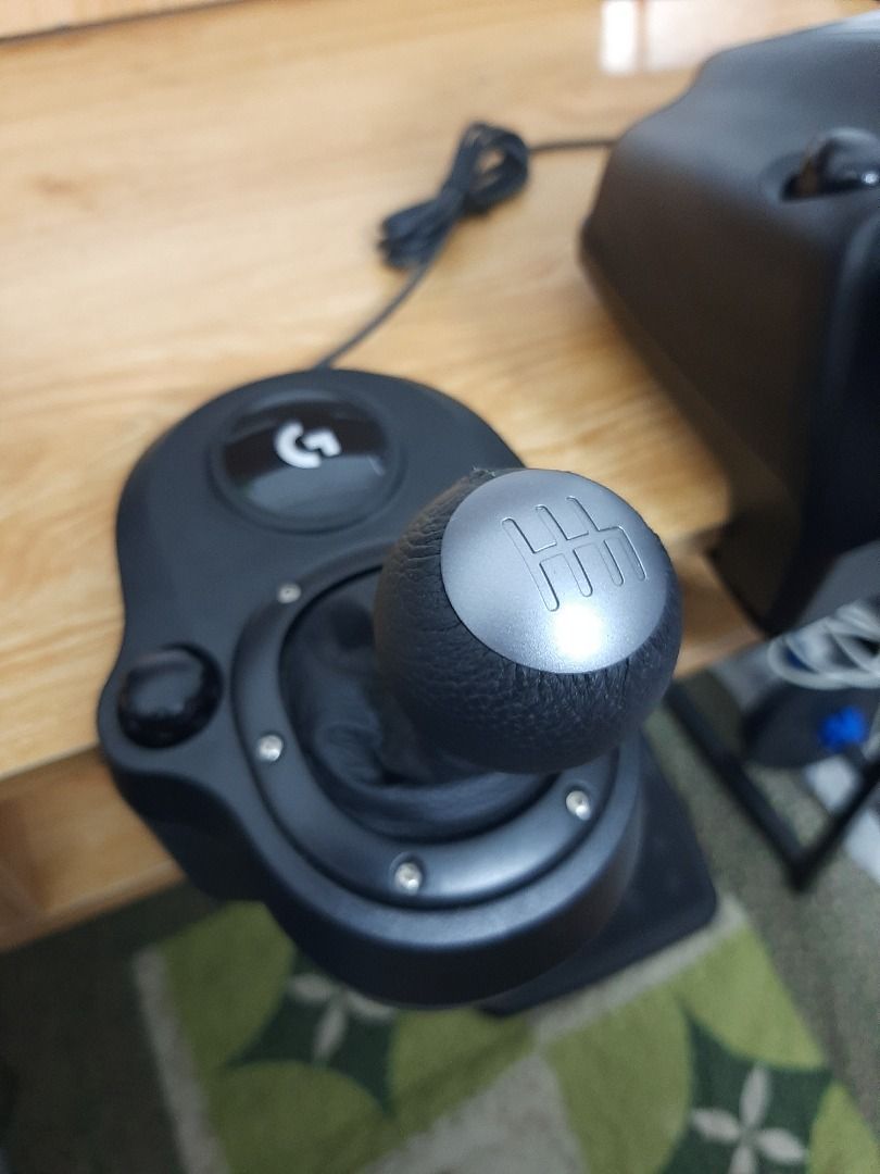 Logitech G29 Steering Wheels & Pedals with Shifter, Video Gaming