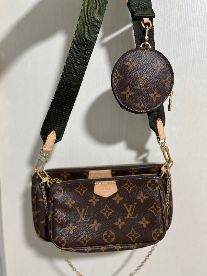 ❣️BNIB❣️Louis Vuitton Multi Pochette Accessories Monogram Blue By the Pool  Collection, Luxury, Bags & Wallets on Carousell