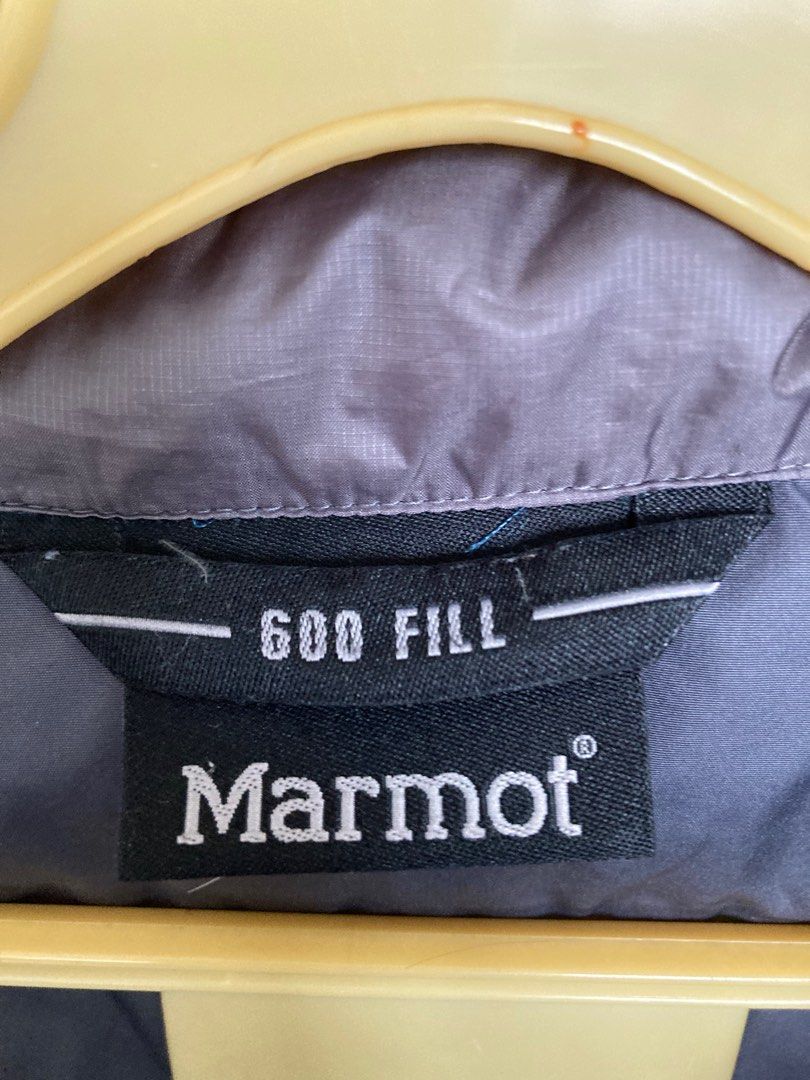 Marmot 600 full down jacket in size M Men s Fashion Coats