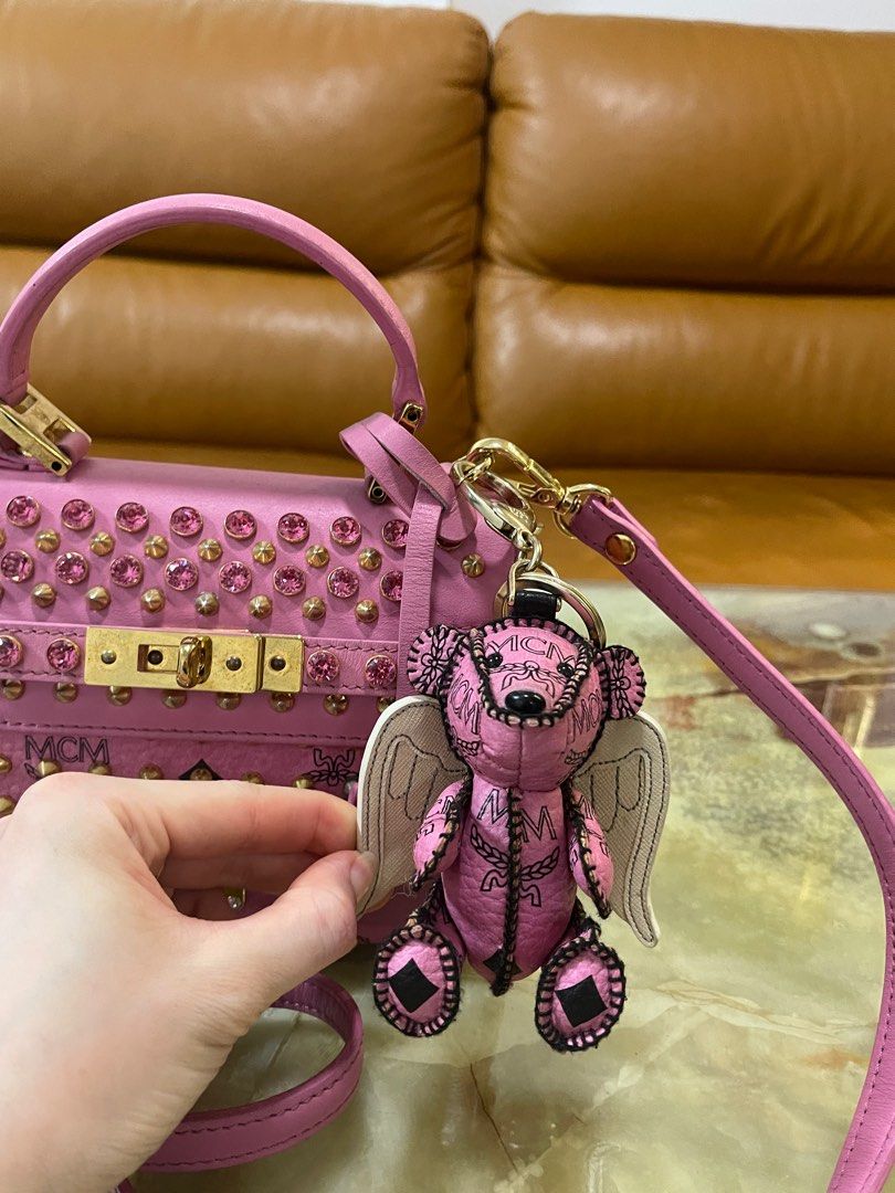 Mcm pink pouch best sale