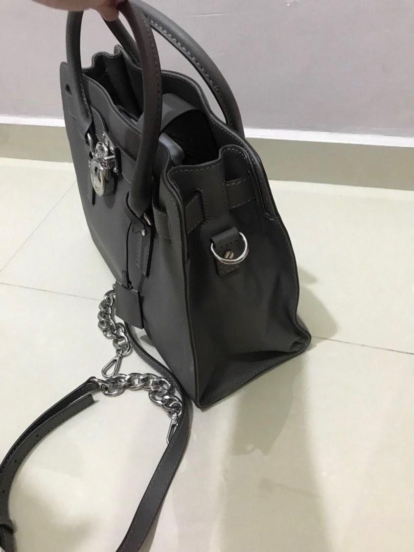 Michael kors padlock 2025 purse