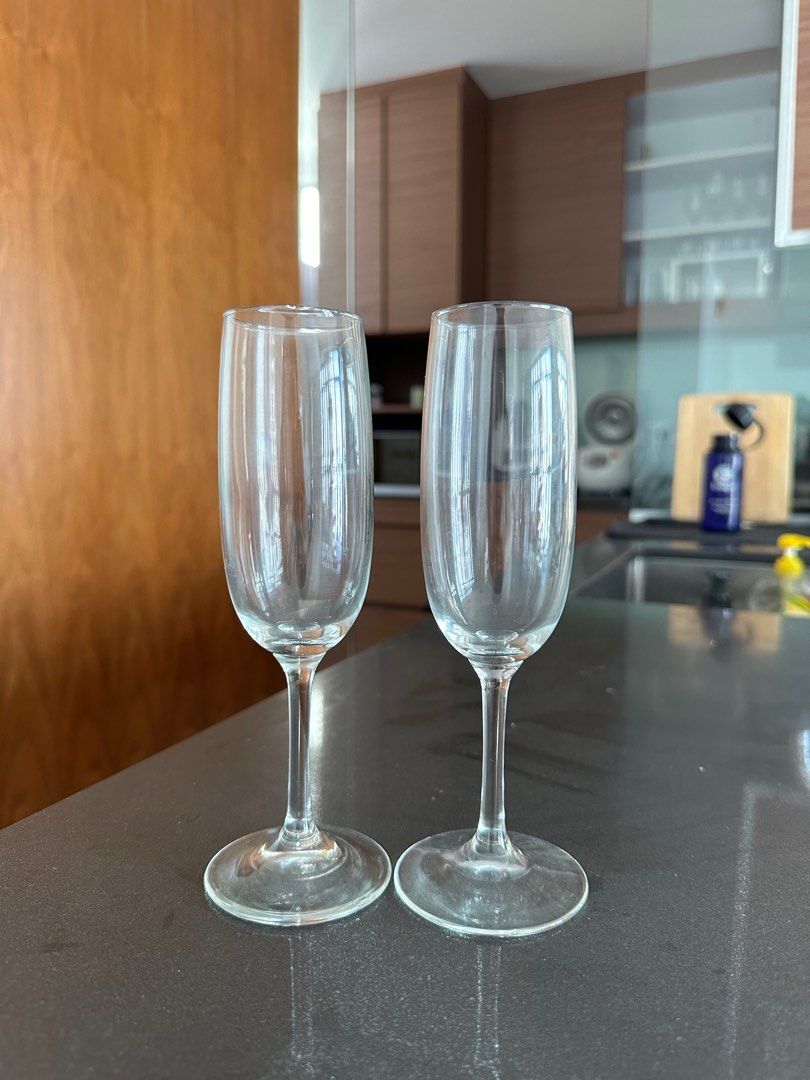 Champagne glasses discount set of 12