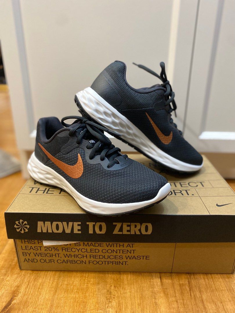 Nike Revolution 6, Women's Fashion, Footwear, Sneakers on Carousell