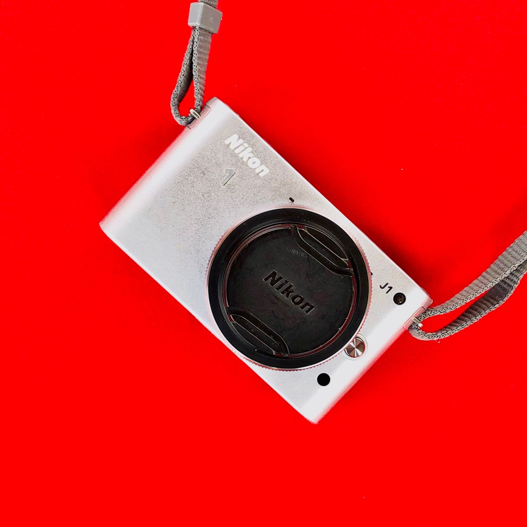 SALE Nikon J1 Mirrorless SLR interchangeable lens Camera, Photography