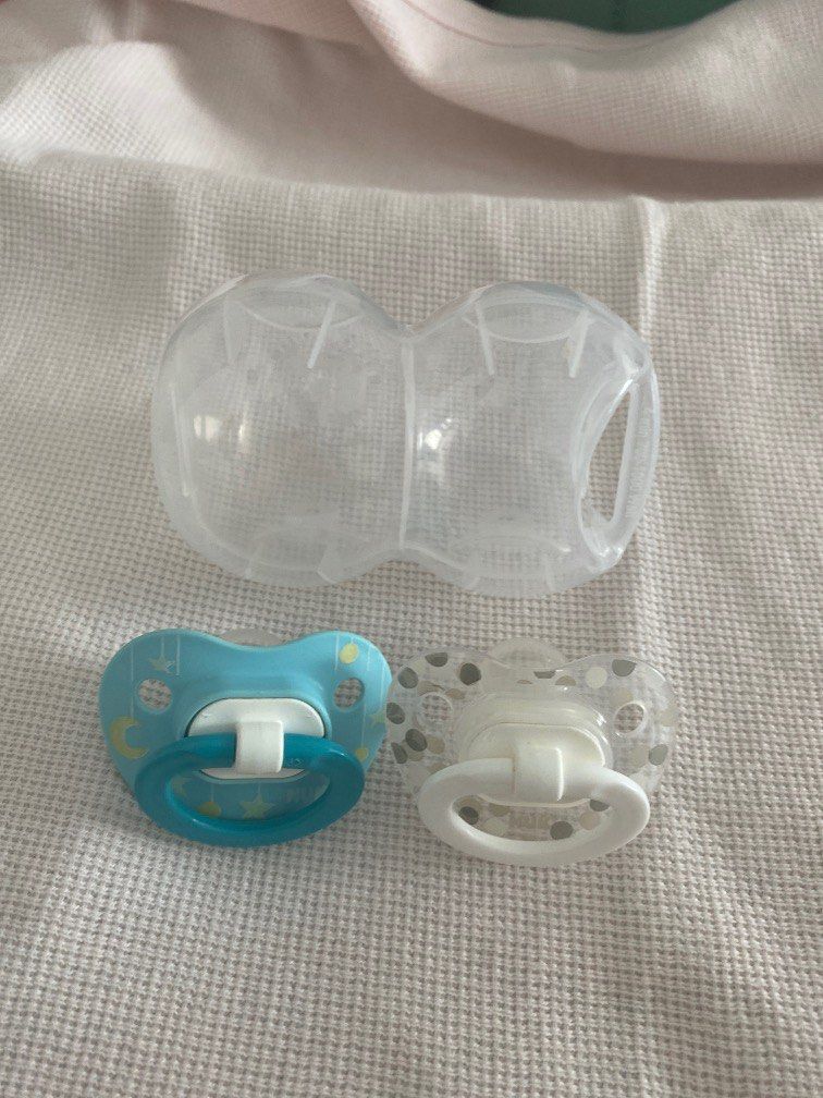 Nuk vs discount avent pacifier