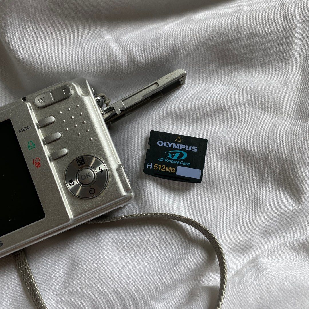 olympus fe150 digital camera on Carousell