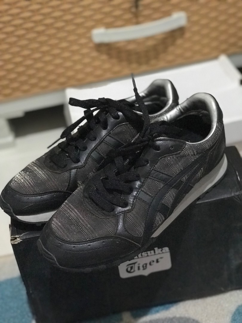 onitsuka second