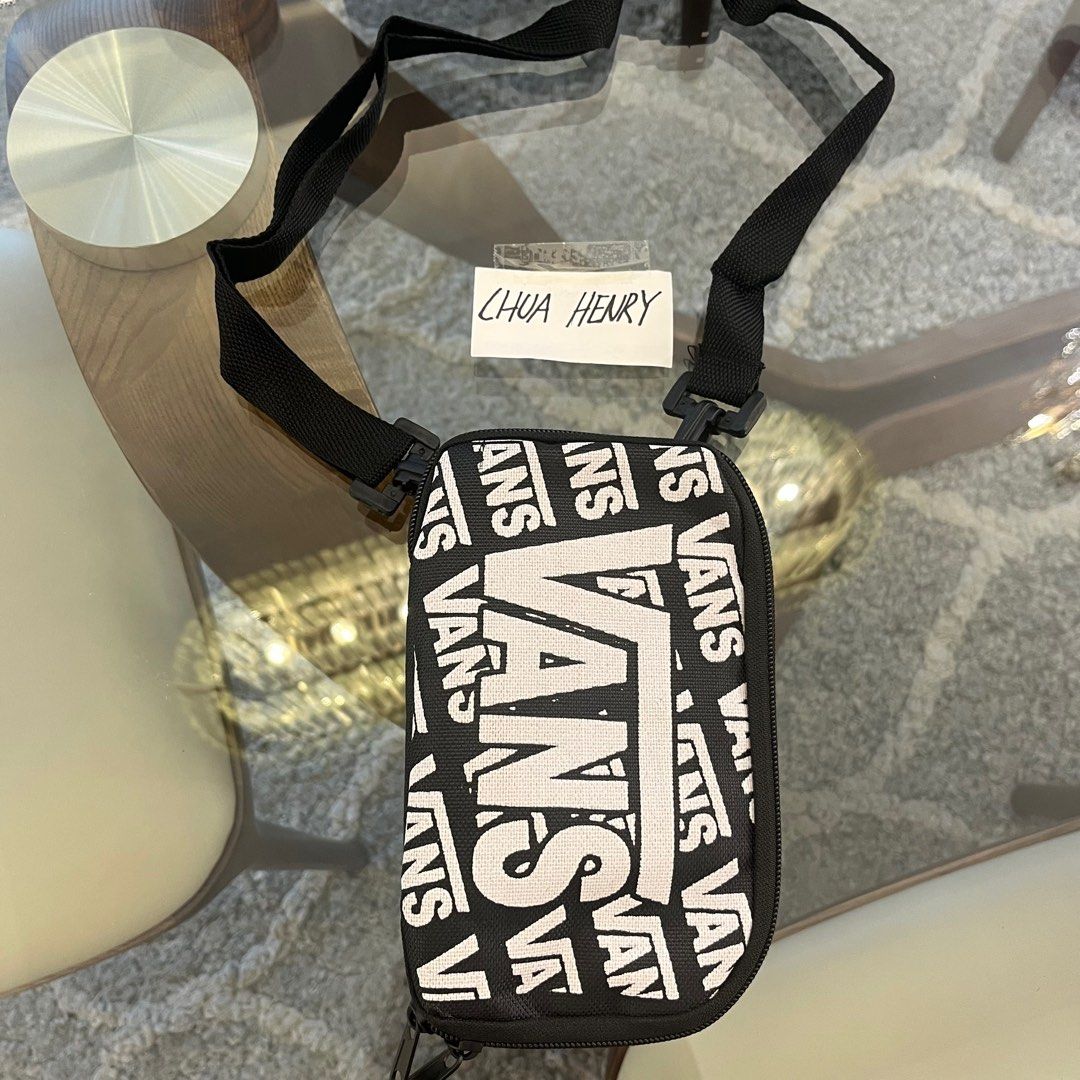 Original Vans Sling Bag Crossbody Bag, Men's Fashion, Bags, Sling Bags