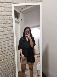 Oversize linen black top