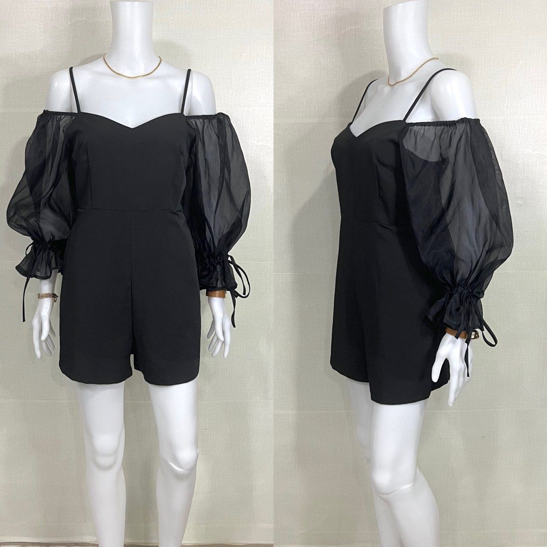 p.tree Classy Romper (Category: Rompers) located in Cebu City. Submitted by kei.flmn (Listing ID 1231883442, Image 2). Description: NWT Fits: XS/S B: 34 W: 28 L:30 with side pocket Mannequin Height : 5’4” ‼️Due to the increased numbers of bogus buyers I have experienced in this platform, Offers will only be accepted /reserved once paid. 📌Will respond only to reasonable offer 🚫 Low Ballers will be ignored 🚫 No shopee checkout 📌One (1) day only