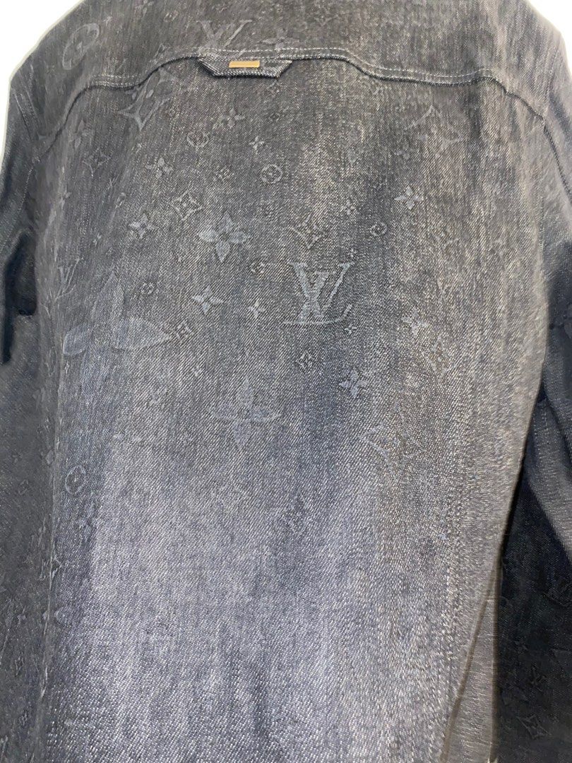 Shop Louis Vuitton 2023 SS Monogram dna denim jacket (1A8X8A) by