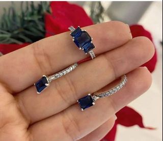 👀SALE ORIGINAL BLUE SPARKLING HOOP EARRINGS AND RING SET( MOTHERS DAY SALE)