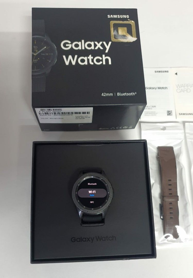 Samsung Galaxy Watch 42mm Android Smart Watch Super condition like new 130