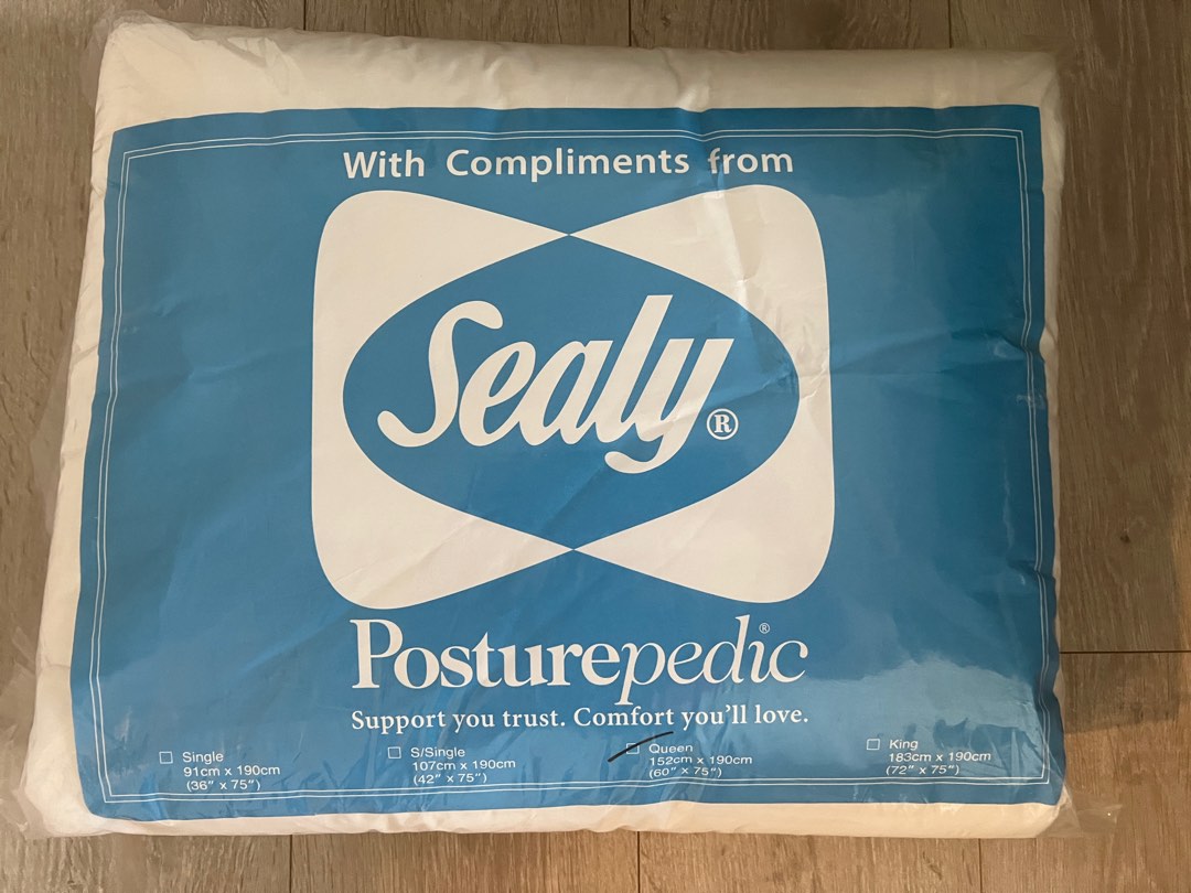Sealy mattress protector QUEEN size, Furniture & Home Living