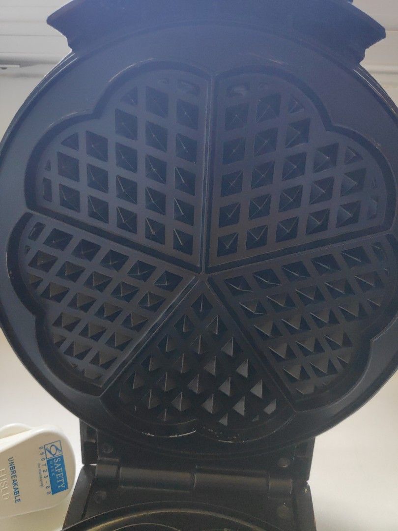 Severin waffle maker, TV & Home Appliances, Kitchen Appliances, Ovens