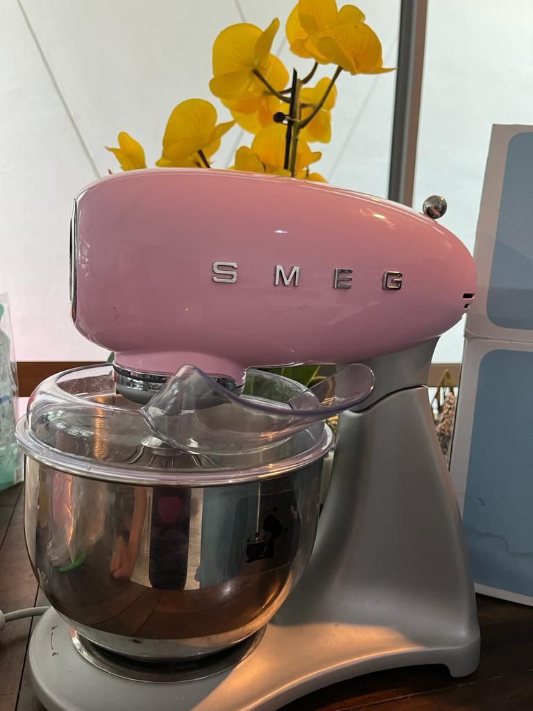 Smeg Mixer, TV & Home Appliances, Kitchen Appliances, Other Kitchen