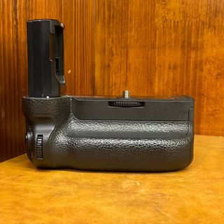 (Category: ) located in . Submitted by riceballpreloved (Listing ID 1231812797, Image 1). Description: .