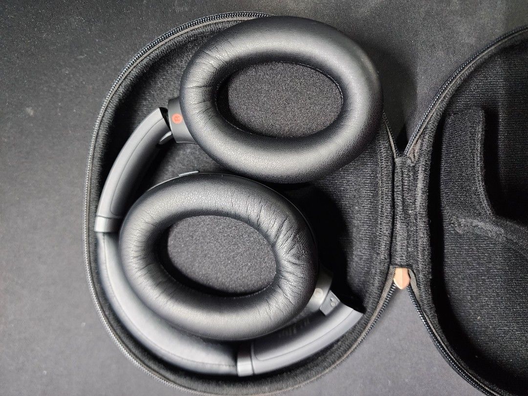 SONY XM3 on Carousell