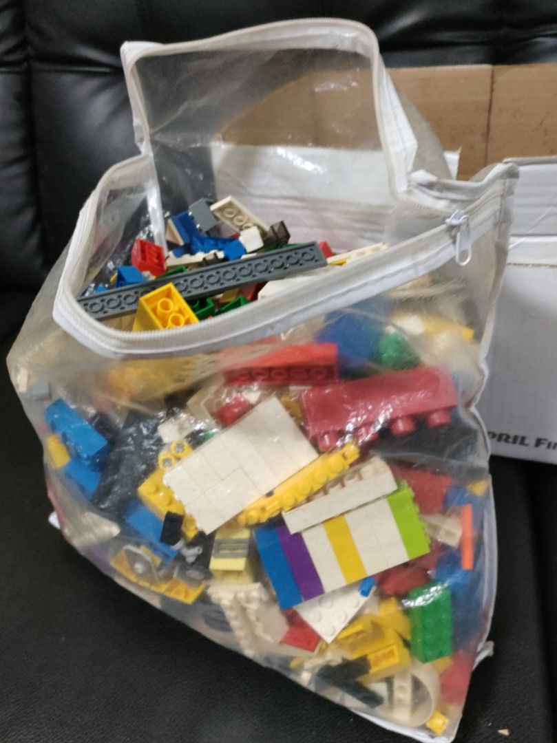 Spare Lego Bricks, Hobbies & Toys, Toys & Games on Carousell