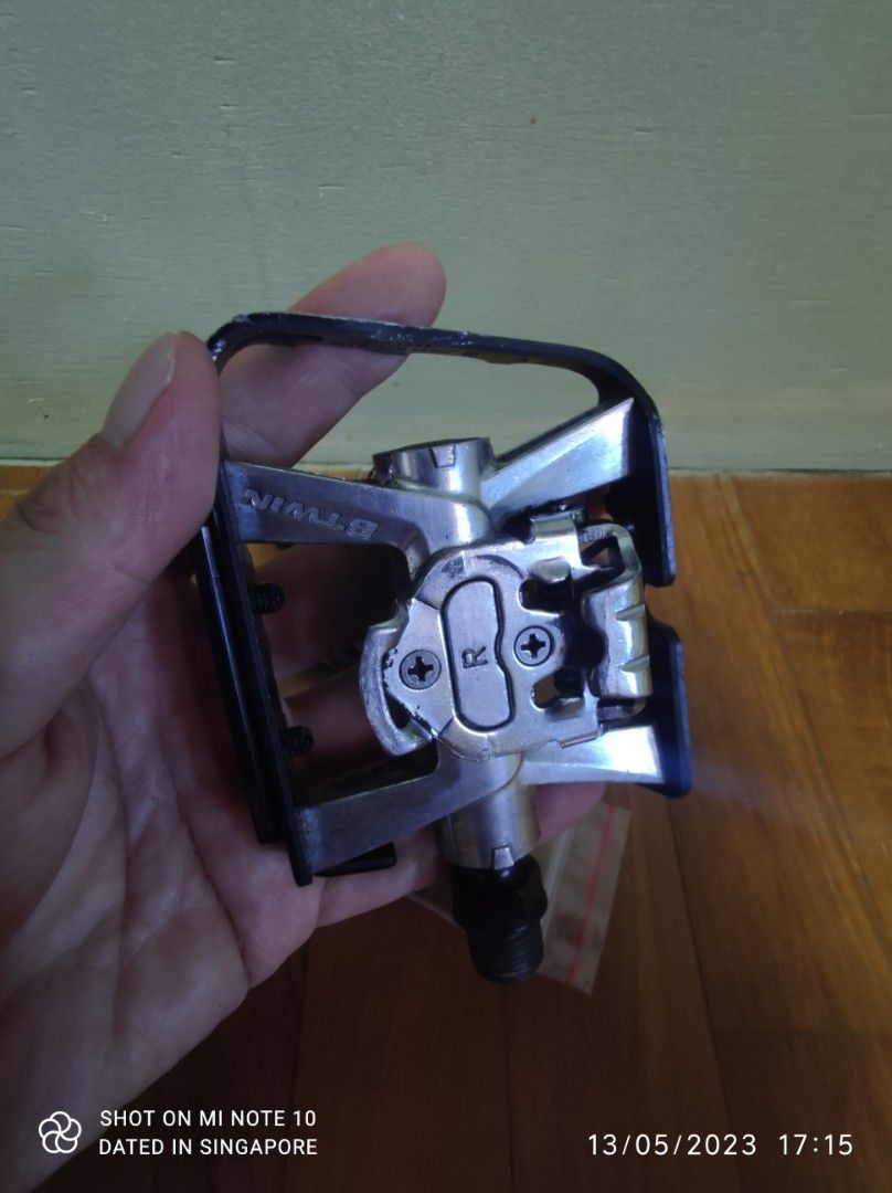 SPD Pedals (Decathlon), Sports Equipment, Bicycles & Parts, Parts