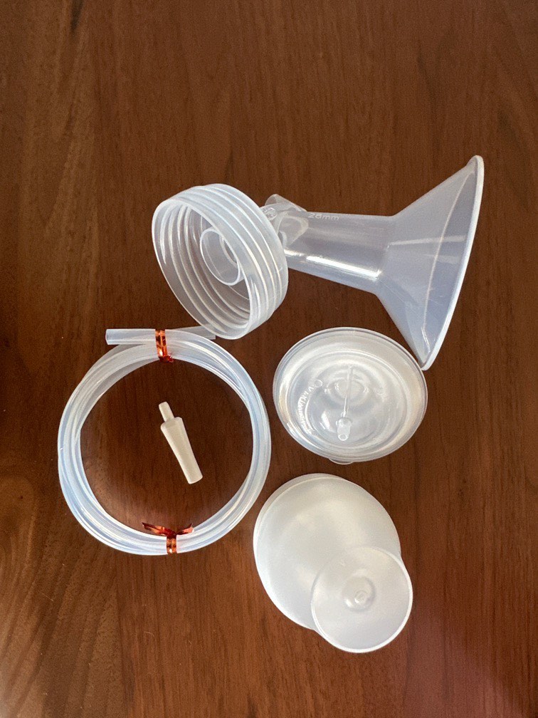 Spectra Flange 28mm Set with Spectra bottle Teats, Babies & Kids