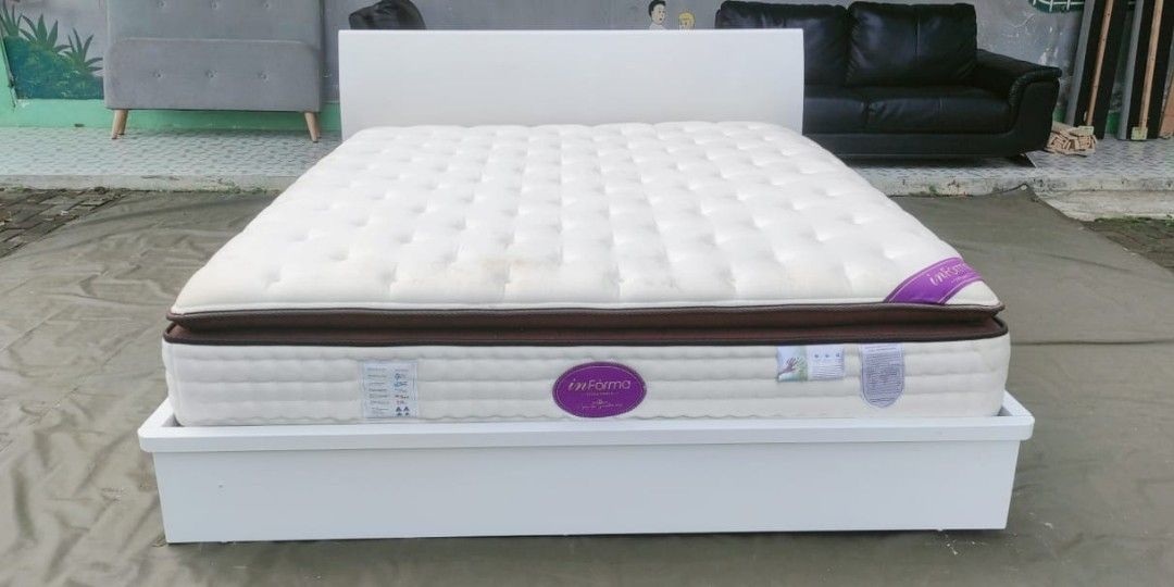 Spring bed informa gold foam nasa full set divan custom uk.180 on Carousell