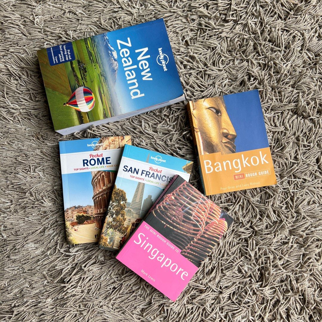 Travel Guide Books (Set of 5) on Carousell
