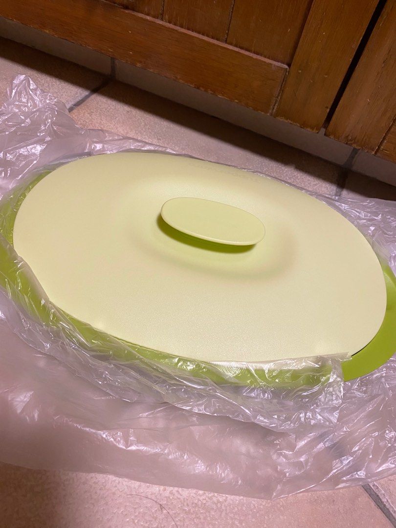 Tupperware legacy serving platter dish 400ml with serving spoon green