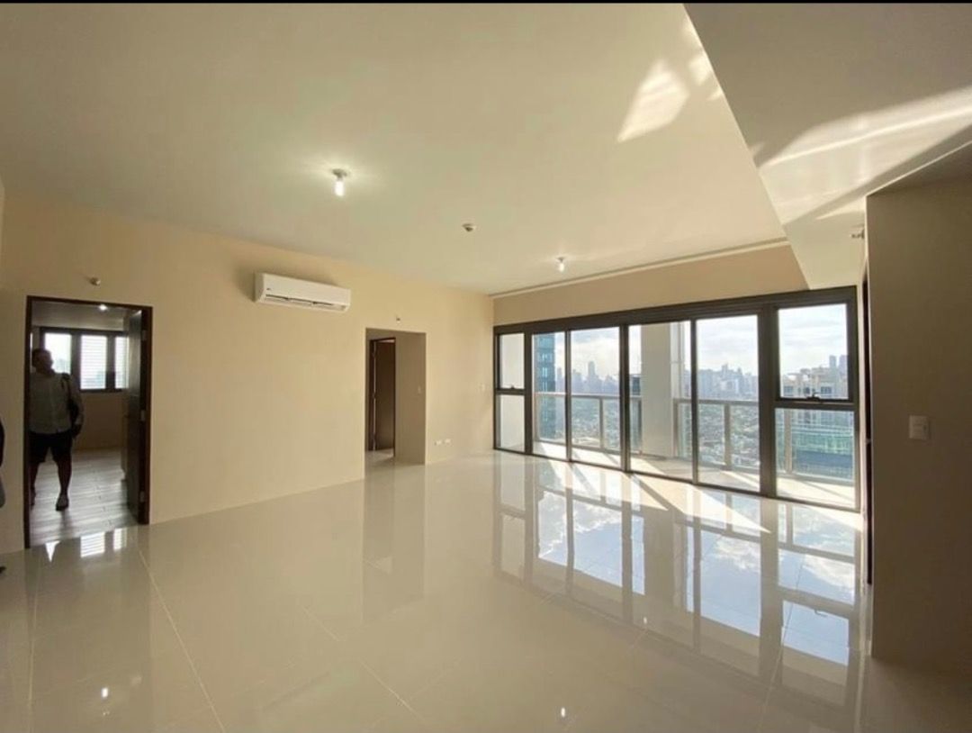 Uptown Ritz Condo in Bgc For sale, Property, For Sale, Apartments ...