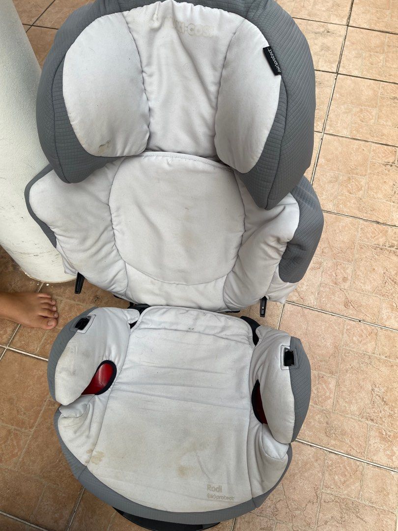 Used maxi store cosi car seat