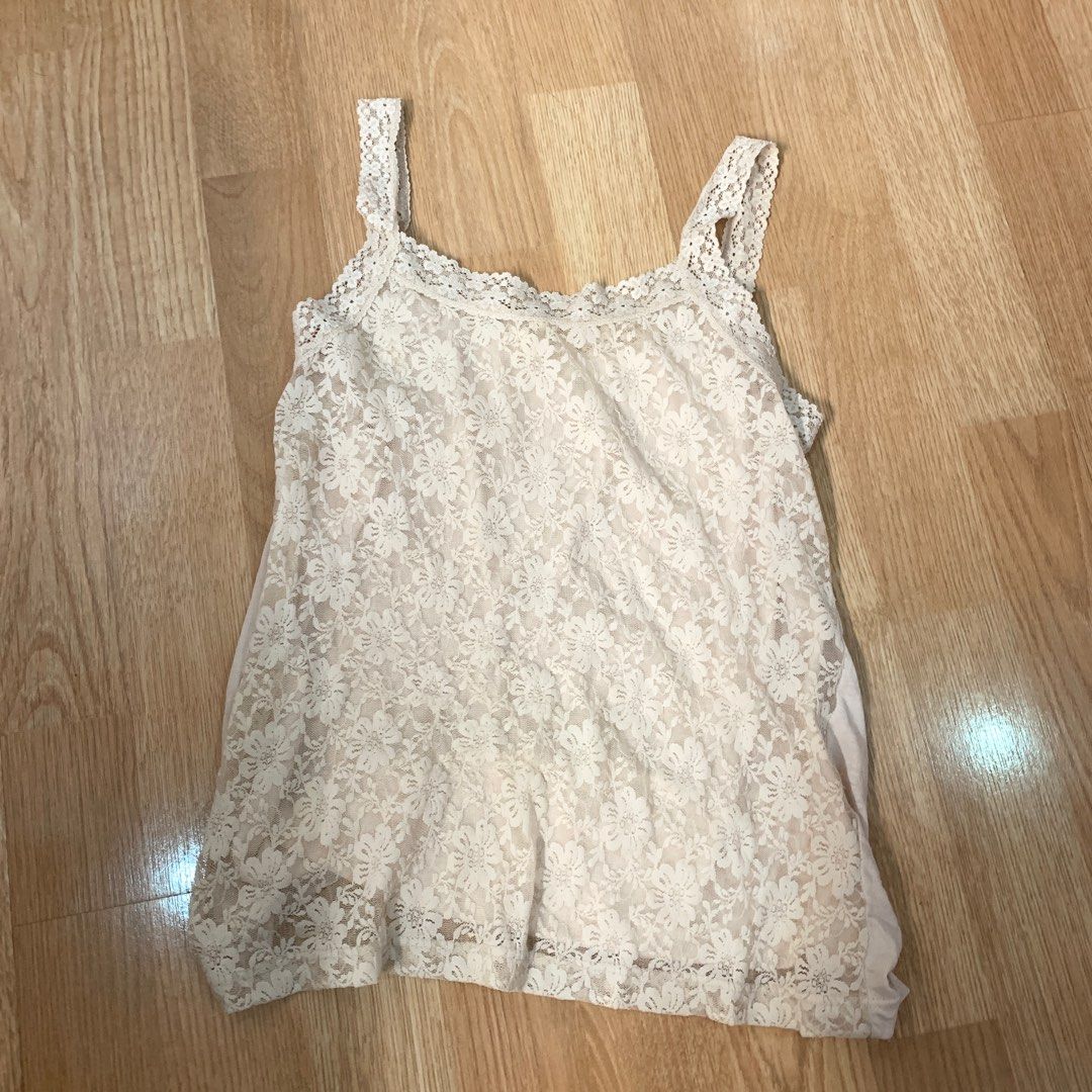 Vintage Y2K Cream Lace Cami Top, Women's Fashion, Tops, Sleeveless on  Carousell