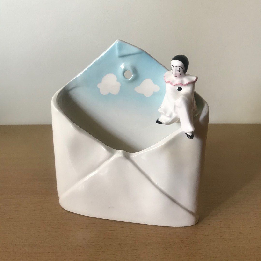 Wall mounted ceramic letter mail holder (Category: Wall Decor) located in Manila. Submitted by triciaric (Listing ID 1231804115, Image 2). Description: Wall mounted ceramic letter mail holder RFS: Decluttering.