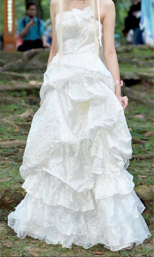 Used shop white dress