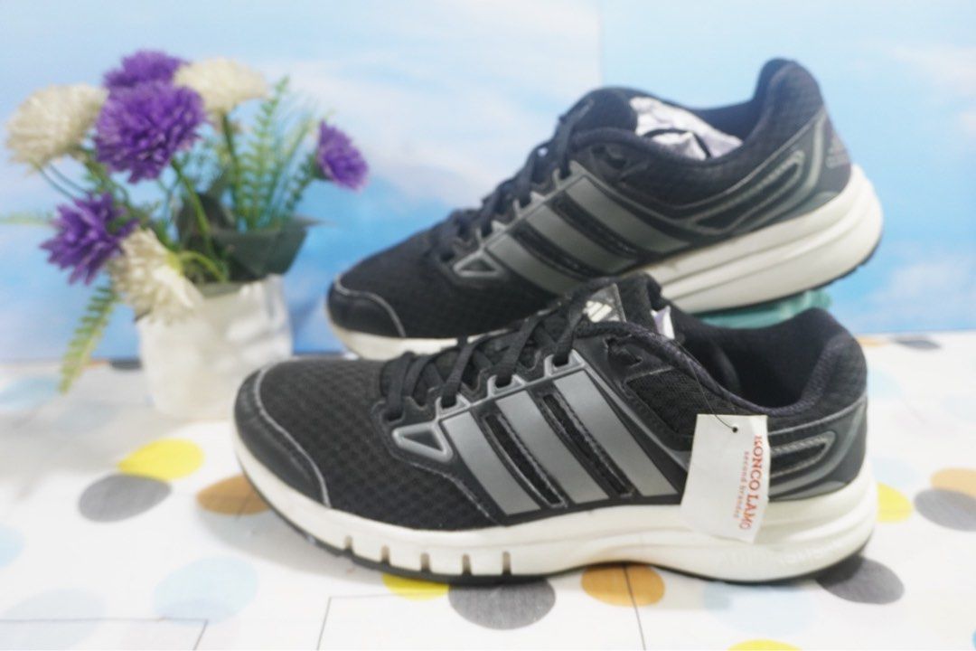 183.Adidas Adiprene Equipment Black Size 40.5 Insole 25 cm Made in vietnam