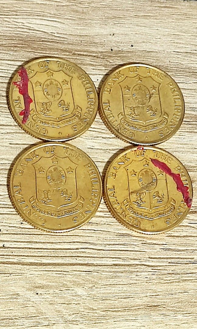 1958 and 1962 25C Philippines Coin (Category: Currency) located in Manila. Submitted by mrfieldsishere (Listing ID 1232005872, Image 2). Description: 1 piece - 1958 3 pieces - 1962.
