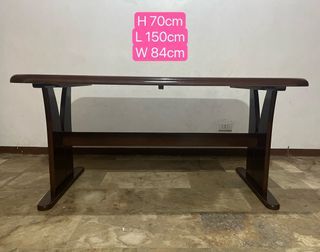6-8seater dining table