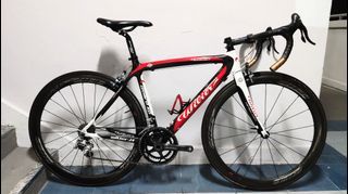 7.5kg Wilier Izoard XP Carbon Road Bike | Zipp 303 Firecrest Wheelset | Campagnolo Centaur
