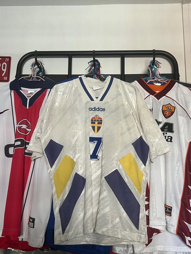 7 Larsson Sweden 1994/96 Away soccer/football jersey/kit rare/retro