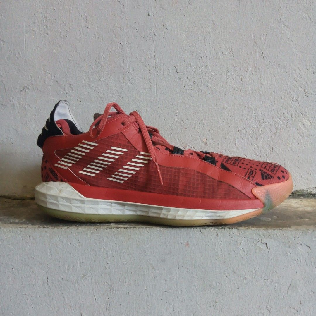 Adidas Dame 6 Olah Raga Perlengkapan Olahraga Lainnya di Carousell