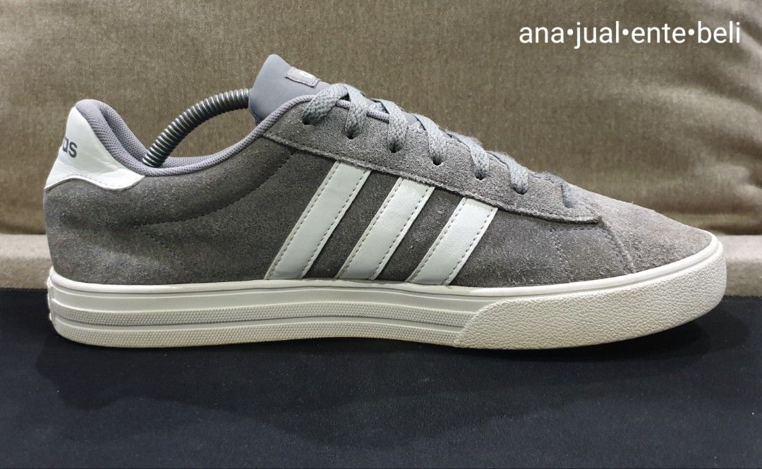 Beli 2025 adidas neo