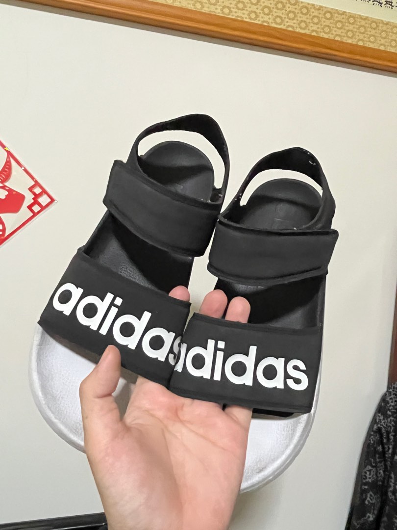 Adidas new balance Nike