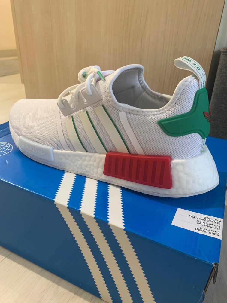 Adidas hot sale nmd queensway