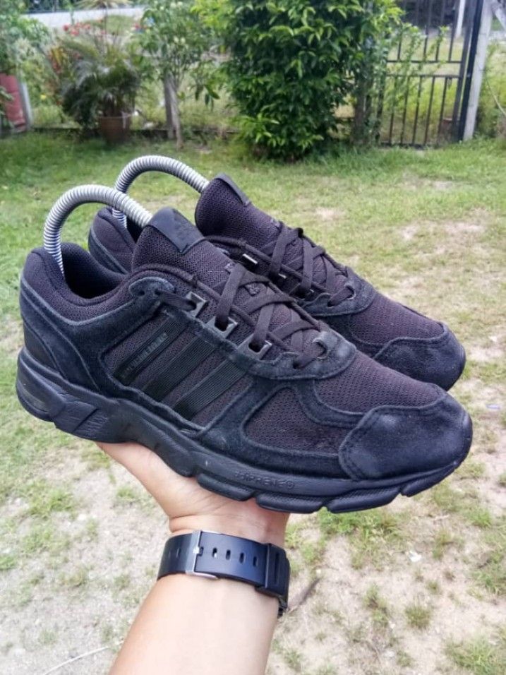 AdIdas equipment 10 triple black size 6 39 Men s Fashion