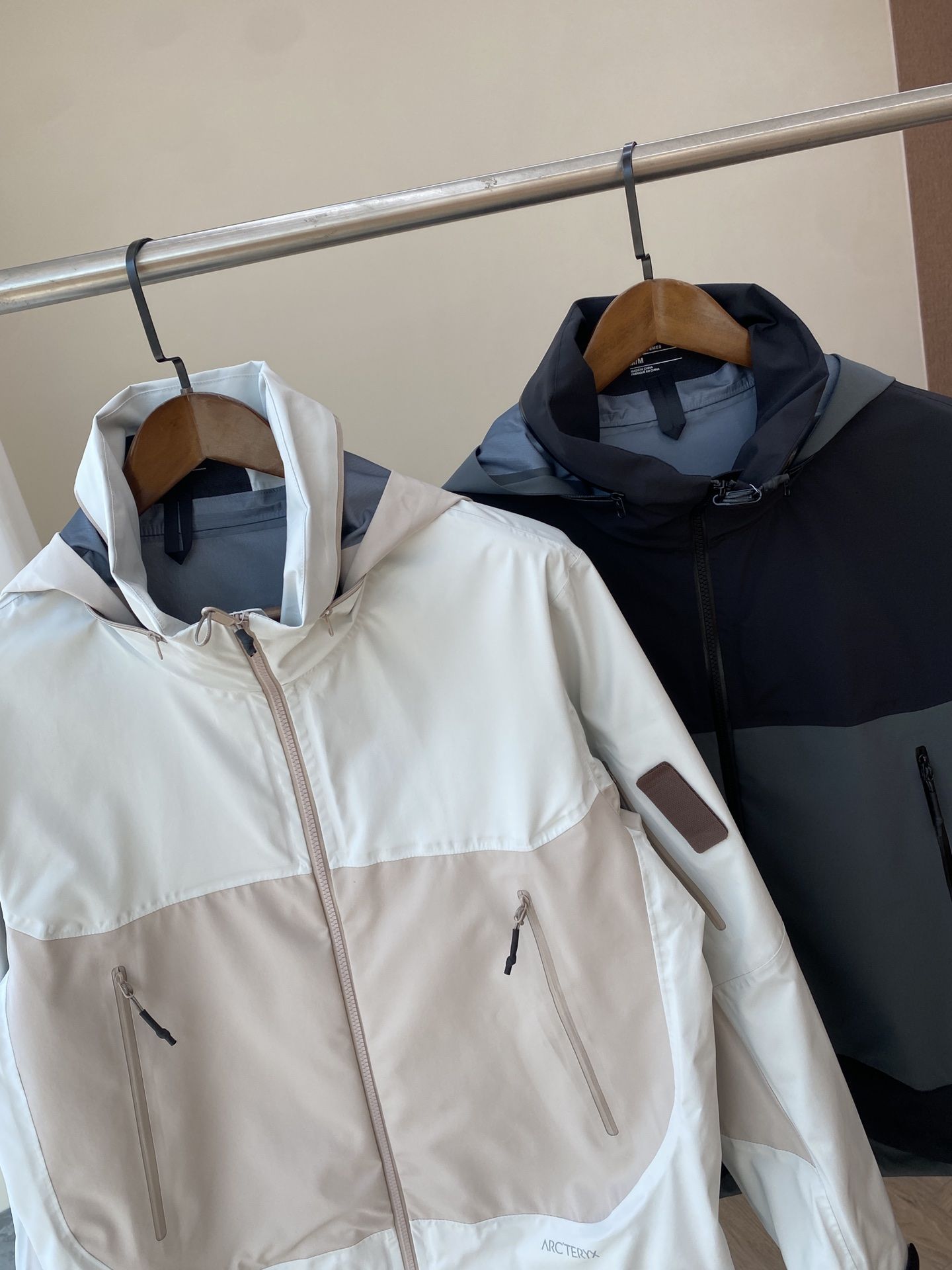 Authentic Arc'teryx System A Dume Jacket