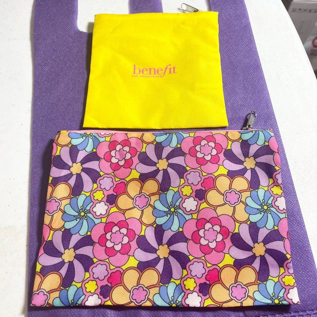 AUTHENTIC Benefit cosmetics makeup pouch duo set bag organizer (Category: Makeup) located in Pasig City. Submitted by vanityboutique (Listing ID 1232011540, Image 2). Description: Pm for more details duo set what you see is what you get Brand new and authentic Selling low and affordable One of the best selling brands in the makeup skincare perfume world .