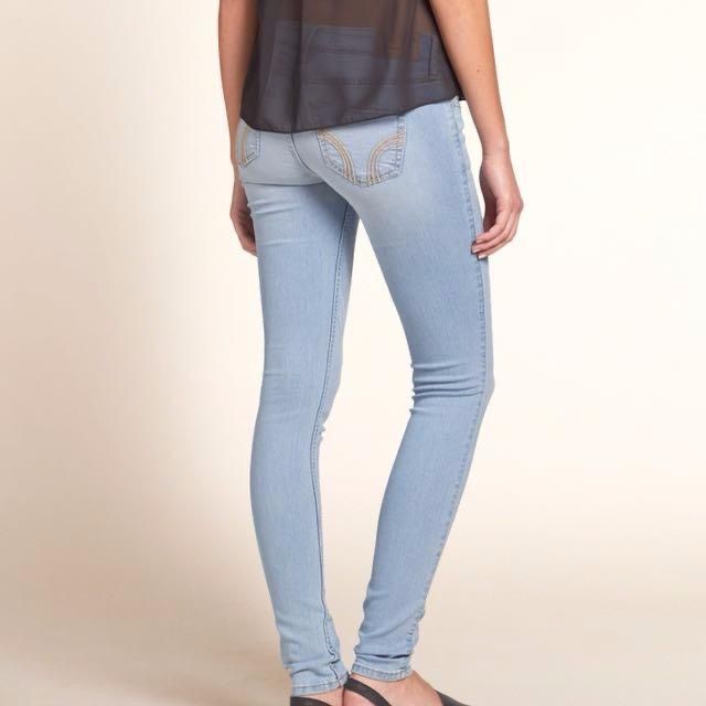 AUTHENTIC HOLLISTER Light Denim Low Rise Super Skinny Jeans