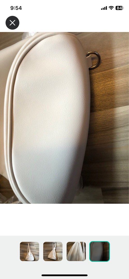 Backpack (Category: Backpacks) located in Singapore. Submitted by bobbybobo (Listing ID 1232065902, Image 4). Description: H 31cm Base 9cm.