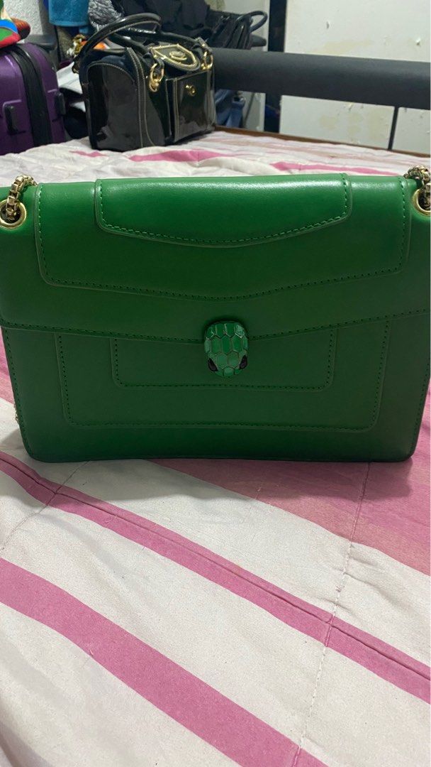 ✨Bulgari✨ (Category: Luxury Bags & Wallets) located in Makati City. Submitted by fabiloushop (Listing ID 1231979622, Image 3). Description: Bulgari serpenti bag Good as new .