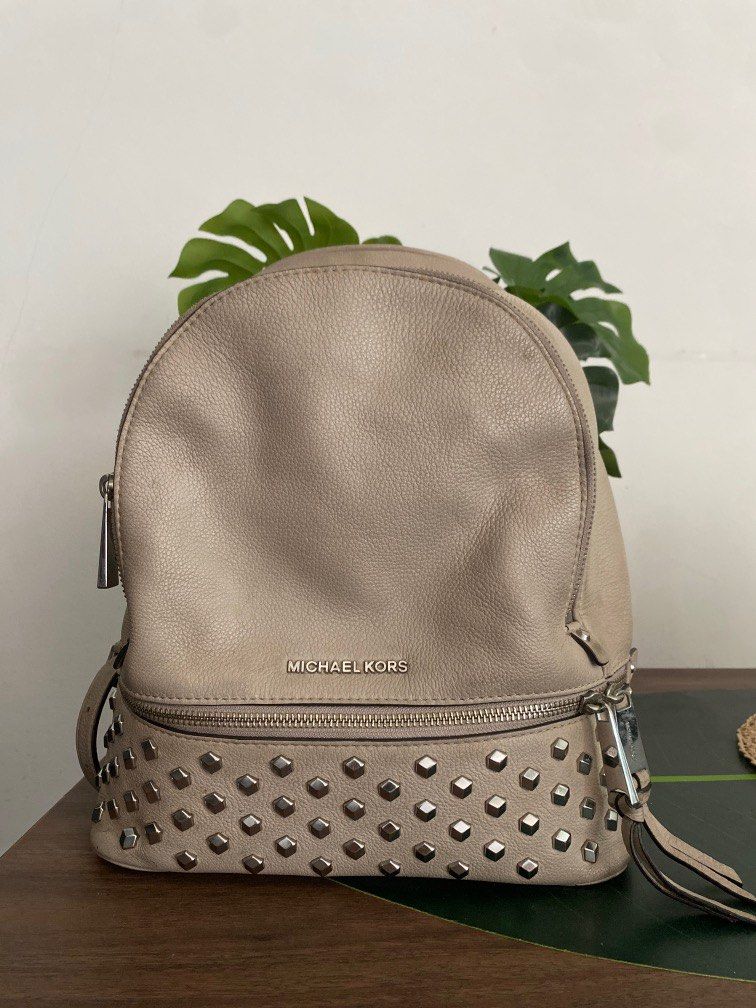 NWT Michael Kors Whitney studded handbag leather | Studded handbag, Leather  handbags, Handbag